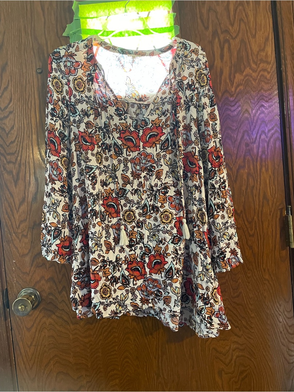 Floral Scoop Neck Tunic Top - White with Red & Tan Floral Print